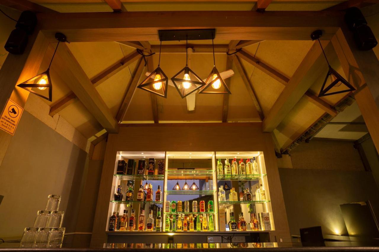 The Porto By Lagom Vagator Goa Near Ozran Beach อันจูนา ภายนอก รูปภาพ